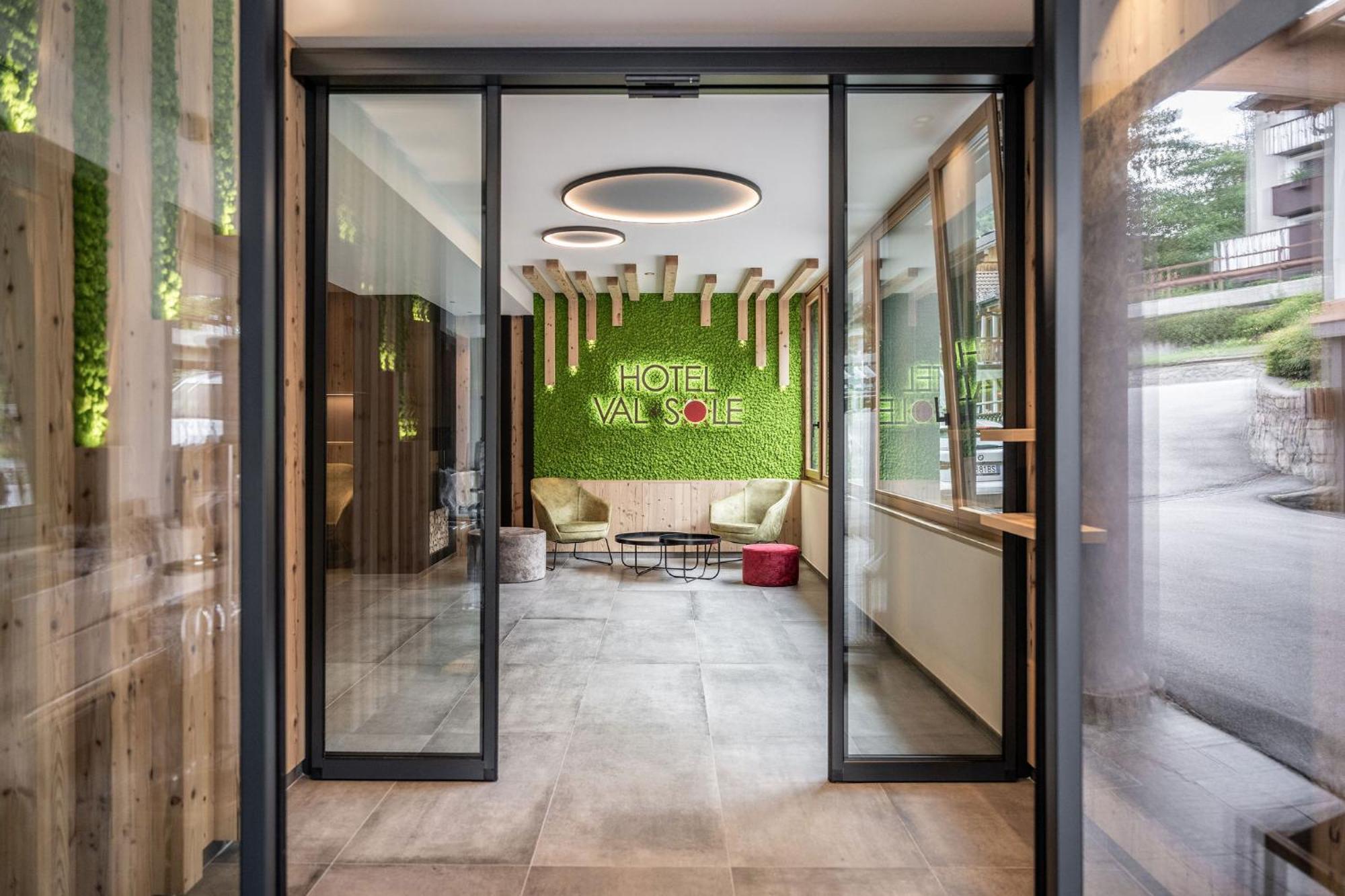 Hotel Val Di Sole Mezzana  Luaran gambar
